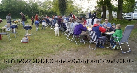 Unsere Tafel am Grillabend