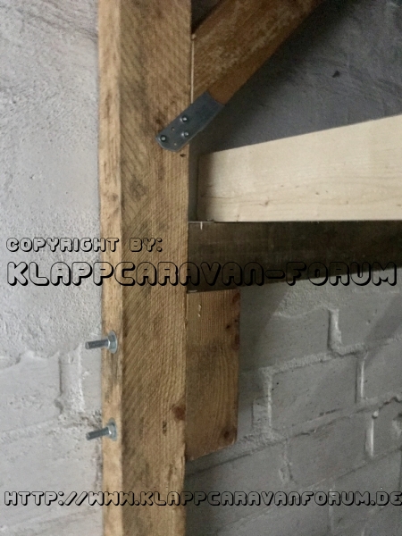 Zeltlift für Anhängerzelt in Garage