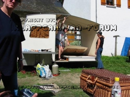 Abbau Rapido Confort - Die Seitenteile werden eingeklappt