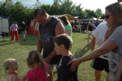 Nahe am Sommer 2012 - Wikingerschach - Siegerehrung - Lollies für die Kids