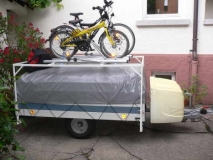 Gepäckträger Eigenbau gepackt 1